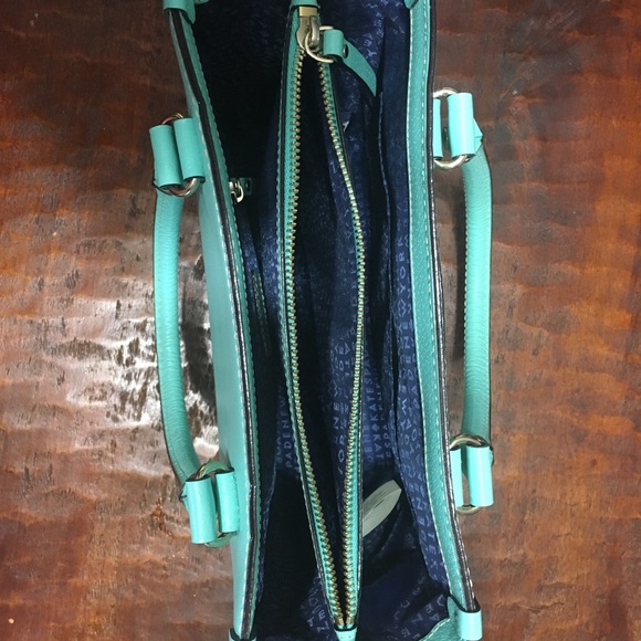 SOLD - Kate Spade Wellesley Small Quinn Crossbody - Picture 3 of 4